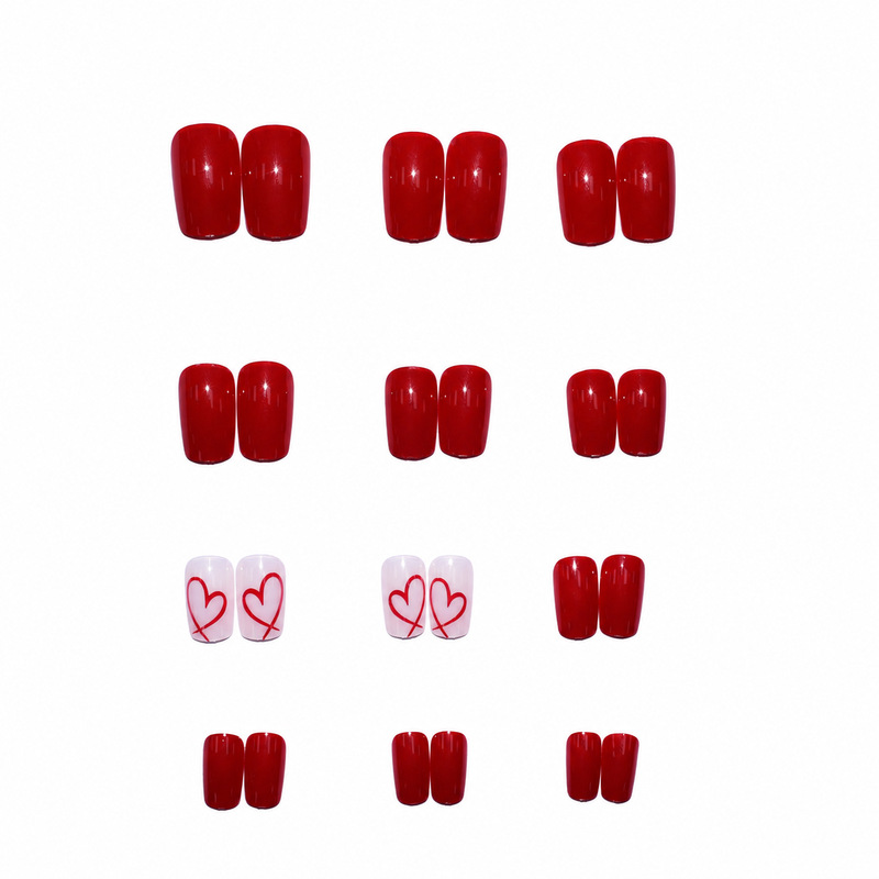 24 قطعة من الأظافر الاصطناعية  - مراجعة Nail Art Valentines Day وسعره